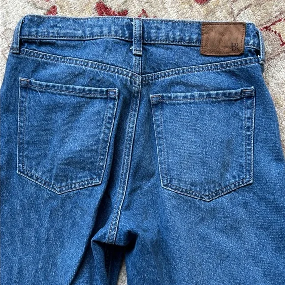 Banana Republic Women’s Mid-Rise Stovepipe Button Fly Jeans Size 27 - Picture 7 of 13